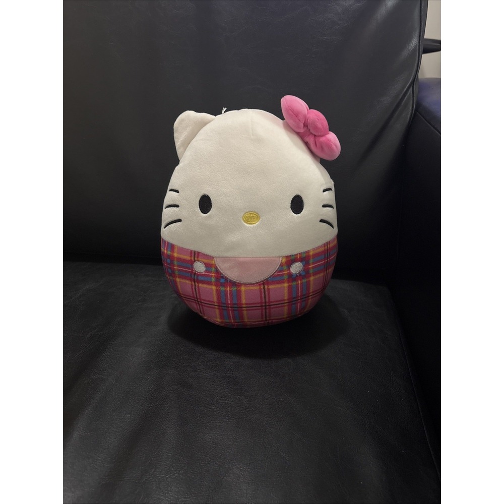 Hello Kitty Squishmallow Plaid -ADORBS!!!